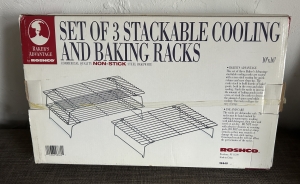 Secondary image for the Roshco Stackable Baking and Cooling Racks Auction Item