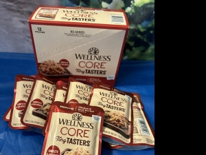 Secondary image for the wellness core tiny tasters cat food Auction Item