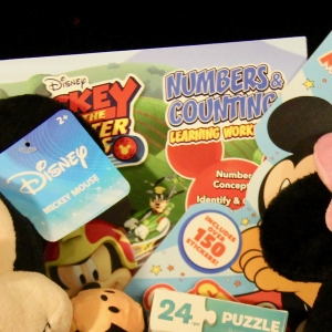 Secondary image for the Fun with Mickey and Minnie! Auction Item
