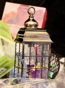 Secondary image for the Lavish Aromatic Lavender Wallflower Plug in Auction Item
