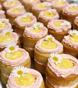 Secondary image for the Louie & Honey's Kitchen Auction Item