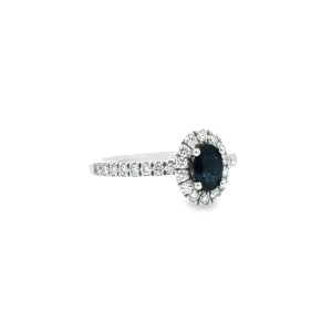 Secondary image for the Stunning Sapphire and Diamond Ring Auction Item