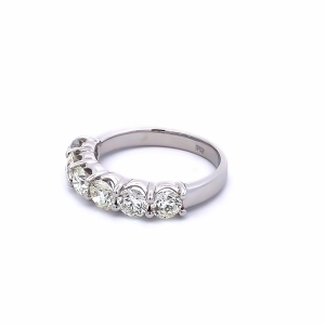 Secondary image for the Elegant 1.92cttw Diamond Band Auction Item