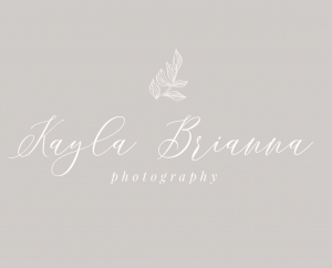 Primary image for the Kayla Briana Photography-Family Session  Auction Item