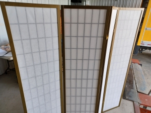 Secondary image for the 4-Panel Shoji Screen, gold painted wood frame Auction Item