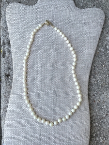 Secondary image for the Genuine Pearl Necklace Auction Item