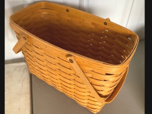 Secondary image for the Vintage Longaberger Market Basket Auction Item