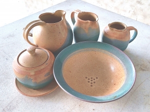 Primary image for the Pottery set, 5 pieces, Leonora Coleman Durham, NC artist Auction Item