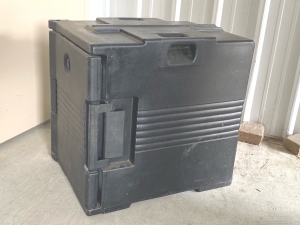 Primary image for the Cambro food storage locker, portable Auction Item