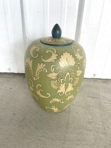 Primary image for the Ginger Jar with lid, sage green Auction Item