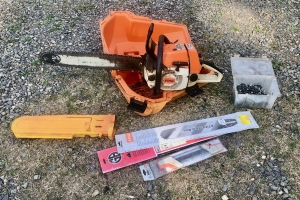 Primary image for the STIHL 034AV Chainsaw Auction Item