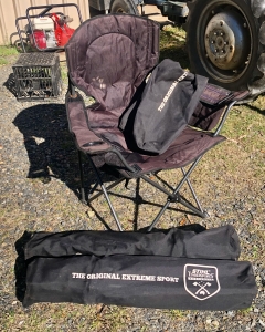 Primary image for the Folding Chairs Auction Item