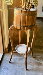 Primary image for the Pot stand Auction Item