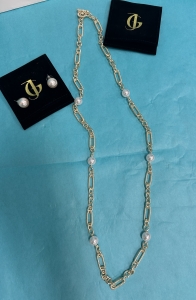 Secondary image for the Julian Gold -Lordane Auction Item