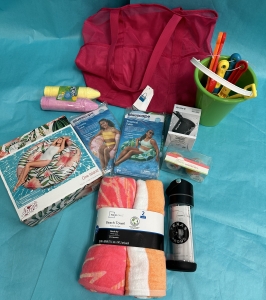 Primary image for the Beach Bag of Goodies Auction Item