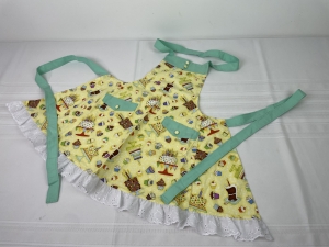 Primary image for the Children’s apron - cakes and cupcakes Auction Item