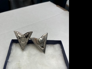 Primary image for the Silver Collar Tabs Auction Item