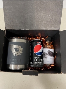 Primary image for the 11 - Oiler Spirit Pack Auction Item