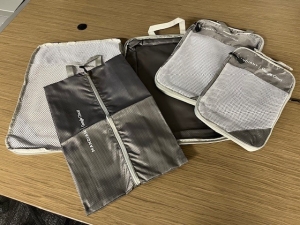 Primary image for the 18 - Compression Packing Cubes Set Auction Item