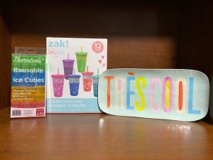 Primary image for the 91 - Colour Changing Tumblers, Reusable Ice Cubes, and Tray Auction Item