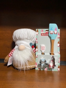Primary image for the 95 - Gingerbread Gnome, Cookie Cutters and Spatulas  Auction Item