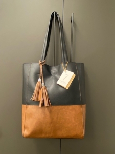 Primary image for the 167 - Vegan Leather Bag  Auction Item