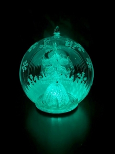 Secondary image for the 222 - LED Decorative Tree Globe Auction Item