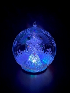 Secondary image for the 222 - LED Decorative Tree Globe Auction Item