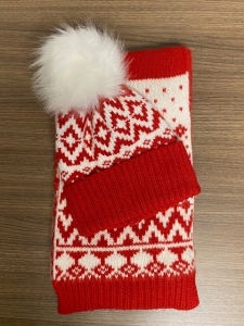 Primary image for the 227 - Toque and Scarf Set Auction Item
