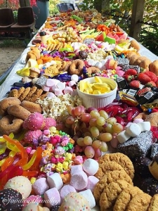 Secondary image for the CATERED DINNER FOR UP TO 20 PEOPLE Auction Item