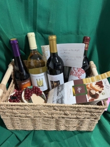 Primary image for the WINE MADE WITH LOVE BASKET Auction Item