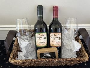 Primary image for the COBBLESTONE ON THE MAIN BASKET Auction Item