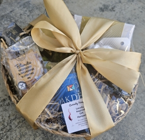 Primary image for the Hamper - Curiosity Hampers Auction Item