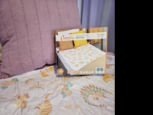 Secondary image for the Waterproof and Absorbent Bed Pads by Connie Kids (pack of 2 pads) Auction Item