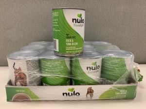 Primary image for the Nulo (CAT) Duck & Tuna Recipe, 12 x 12.5oz cans - damaged pkg/dented cans Auction Item