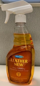 Primary image for the Farnam Leather New, 16 oz - damaged cap Auction Item
