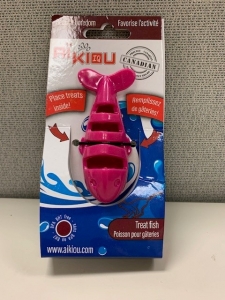 Primary image for the Aikiou CAT toy fish - damaged pkg Auction Item