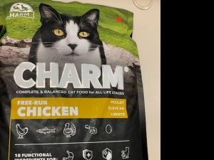 Primary image for the Charm (CAT) Free-run Chicken 10lb - damage: tear/puncture/seal Auction Item