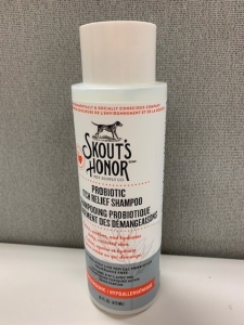 Primary image for the Skout's Honor Probiotic itch relief shampoo, 16 oz - damaged pkg Auction Item
