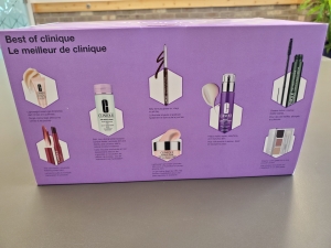 Secondary image for the Best of Clinique Make-up Pack Auction Item