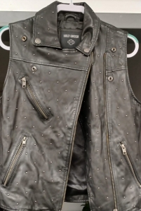 Secondary image for the Harley Davidson Women's Electra Vest Auction Item