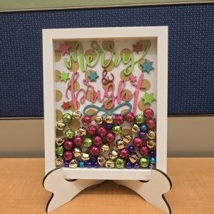 Primary image for the Merry & Bright Holiday Window Frame Auction Item