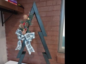 Primary image for the Item #45 Wooden Christmas Tree Auction Item