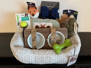 Primary image for the 140 - A Dog’s Life Basket  Auction Item