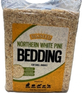 Primary image for the Northern White Pine Bedding, 2500 cu.in. - damaged pkg Auction Item