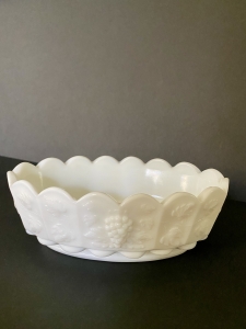 Primary image for the Vintage Westmoreland Milk Glass Candy/Nut Dish Auction Item