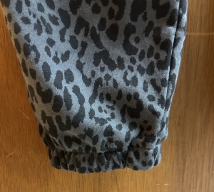 Secondary image for the GAP Sweatpants S-L Auction Item