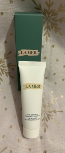 Secondary image for the LA MER The Essence Foaming Cleanser Auction Item