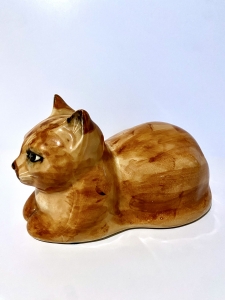 Secondary image for the Vintage Seymour Mann Orange TabbyCat Figurine Auction Item