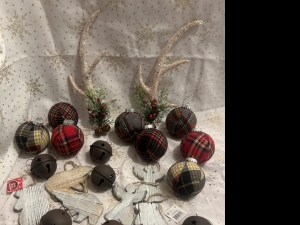 Primary image for the Country Ornaments and decorations Auction Item